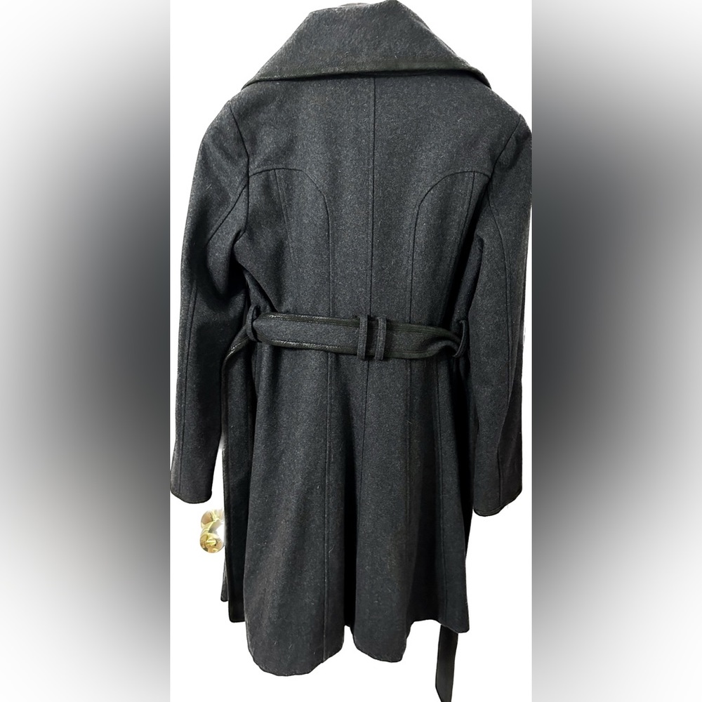 Jessica Simpson Overcoat - Picture 4 of 5